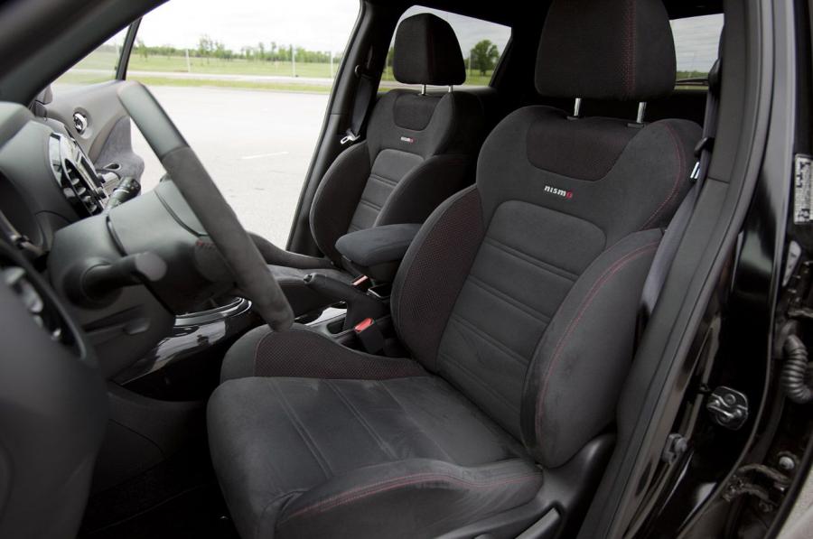  Nissan Juke Nismo 2013 года  (фото 3 из 25)
